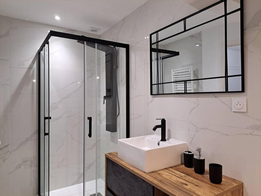 Camden - Exterieur Et Parking Apartment Reims Ngoại thất bức ảnh